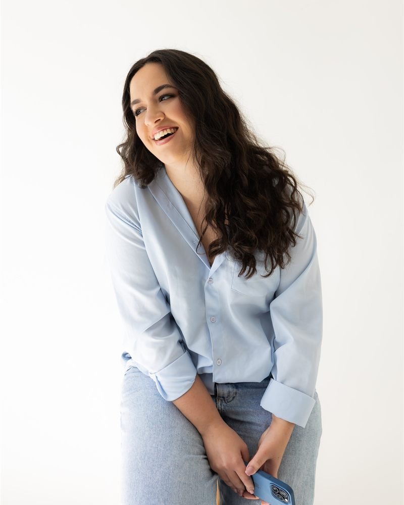Retrato de Débora Karoline, criadora do Método Story de Amor
